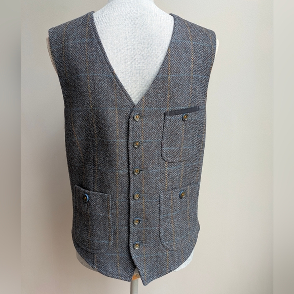 Ted Baker London Other - Ted Baker London Herringbone Wool Vest